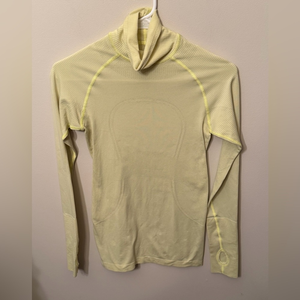 💗 Lululemon Swiftly Tech Long Sleeve Turtleneck (fitted)